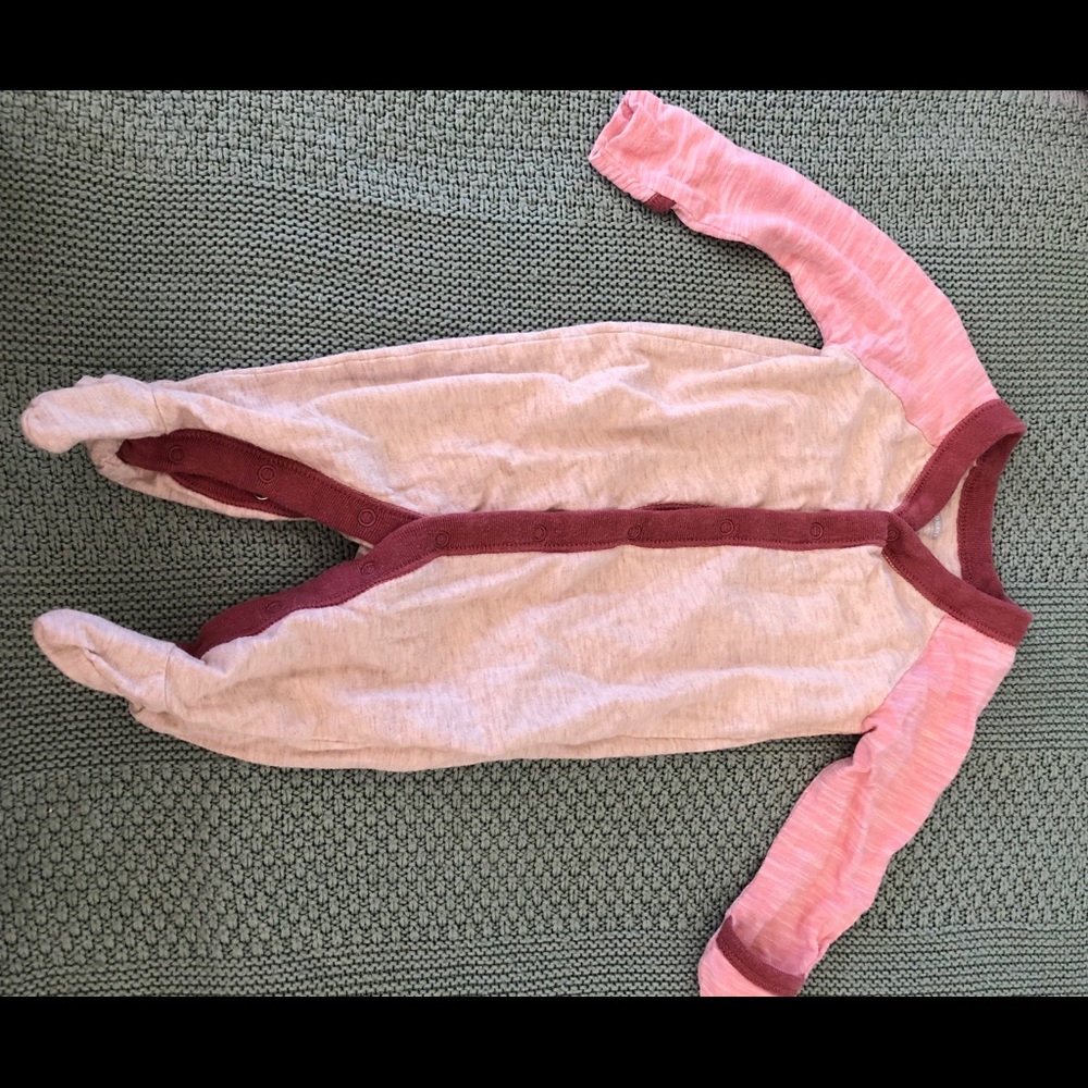 0-3mo Old Navy Footie